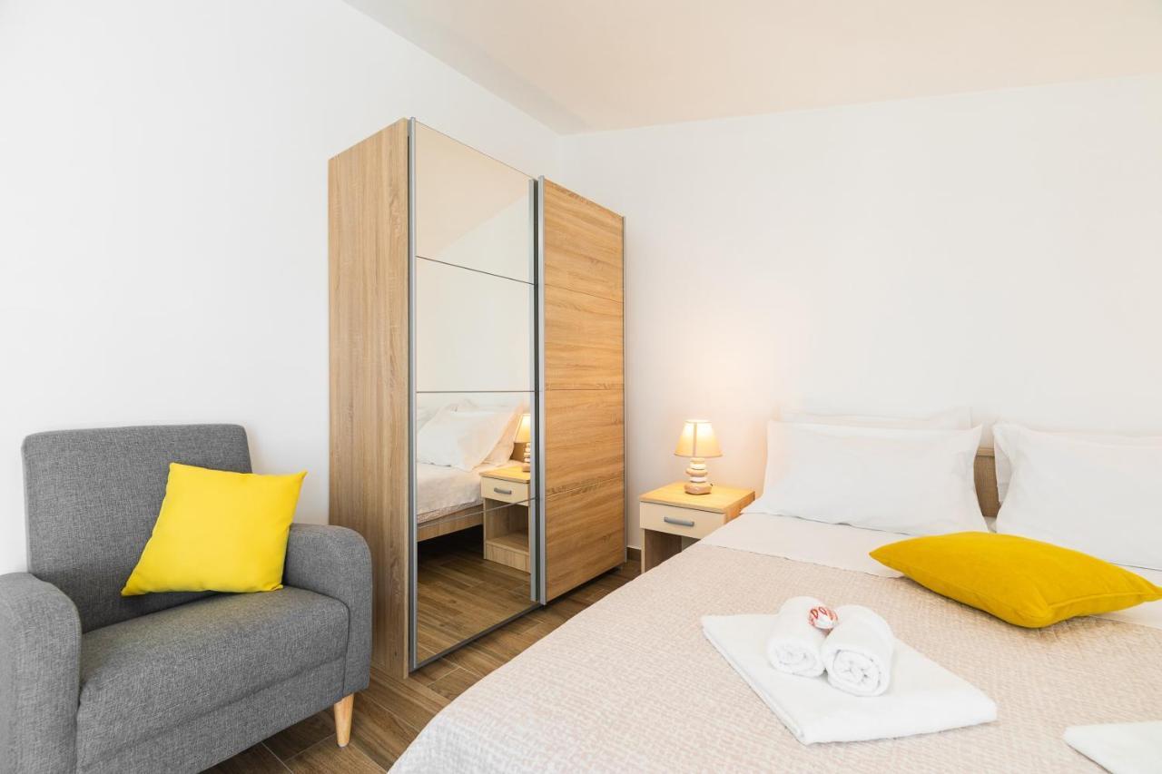 Fancy Apartments Dream ブラー エクステリア 写真