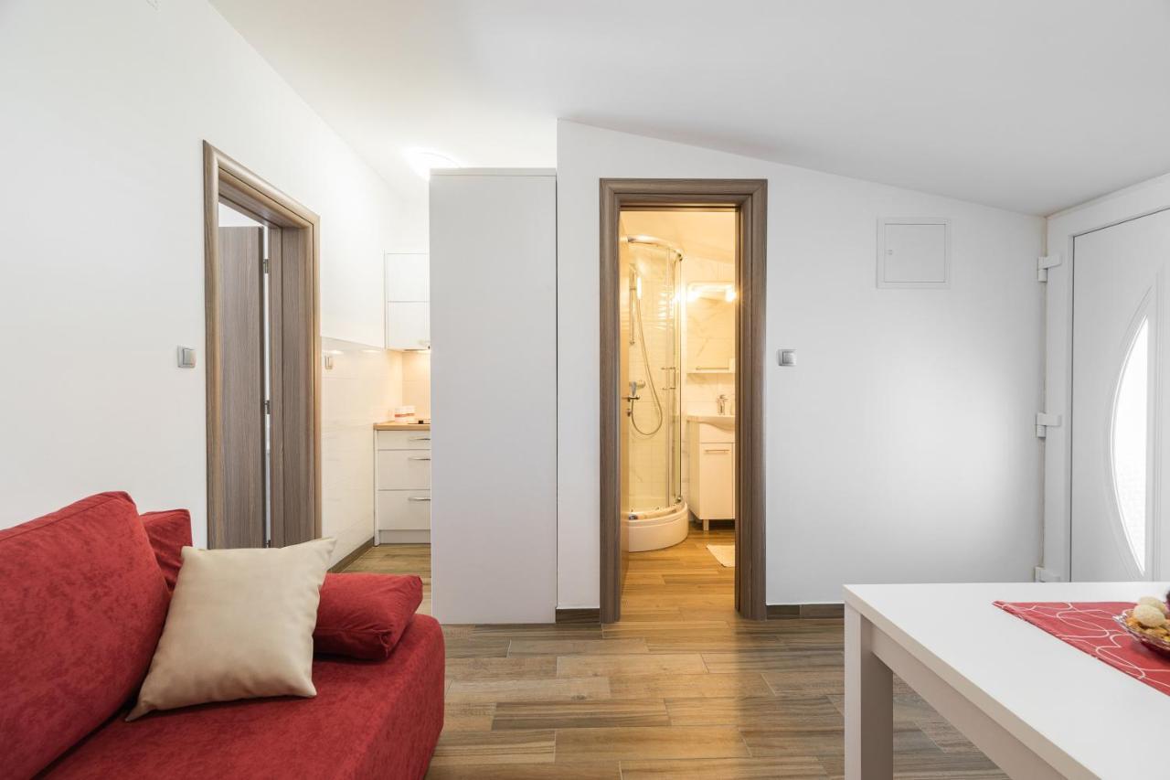 Fancy Apartments Dream ブラー エクステリア 写真