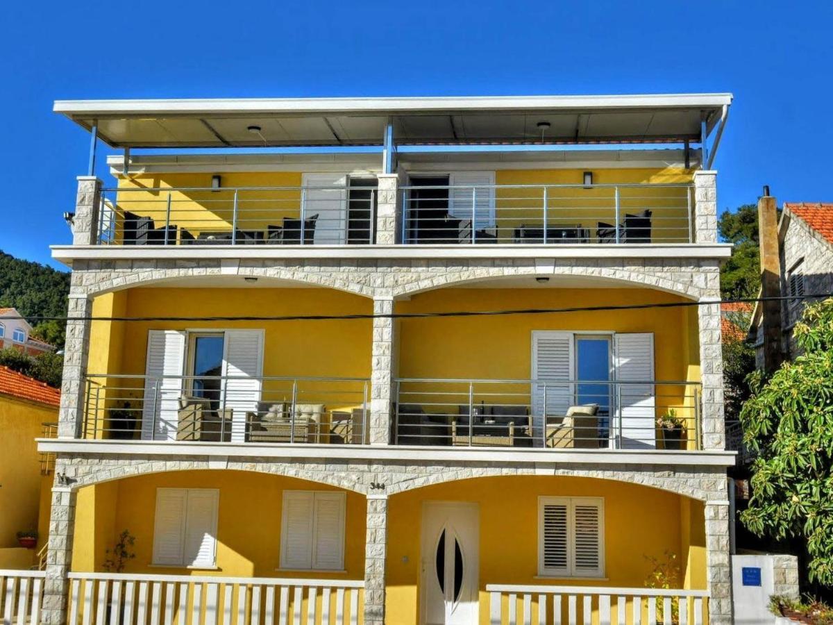 Fancy Apartments Dream ブラー エクステリア 写真